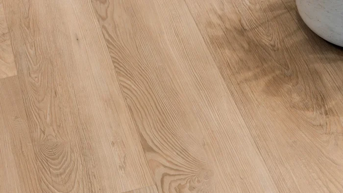 50 LVRE 125 evp vinyl flooring roomscene 1