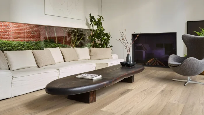 50 LVRE 2282 evp vinyl flooring roomscene 1