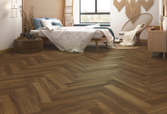 65204 NUVA Herringbone Walnut Red Brown DK8479F03 635x126mm 800x550 1