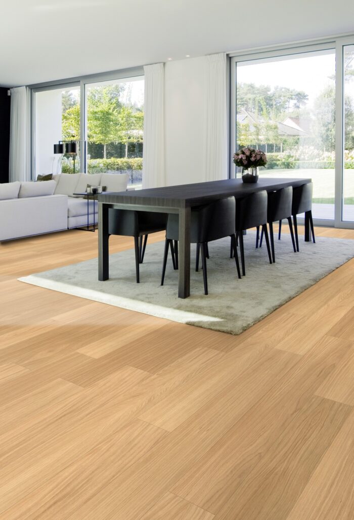 Master Natural Oak Premium Dining Room