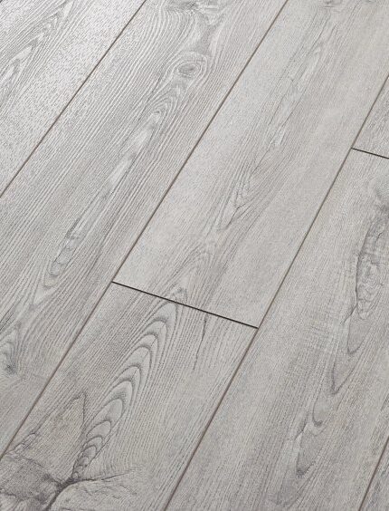 VV363 00641 ANGLED