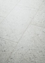 VV687 10318 ANGLED
