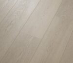 VV827 02713 ANGLED