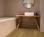 VV839 04083 ROOM