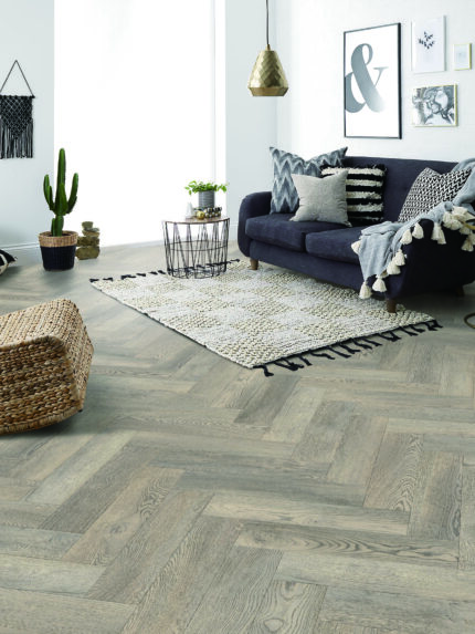 White Paris oak H I
