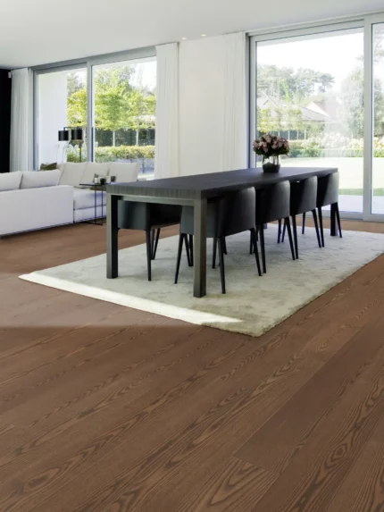 Deluxe Cinnamon Triba Premium Dining room