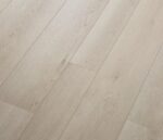 VV744 00991 ANGLED